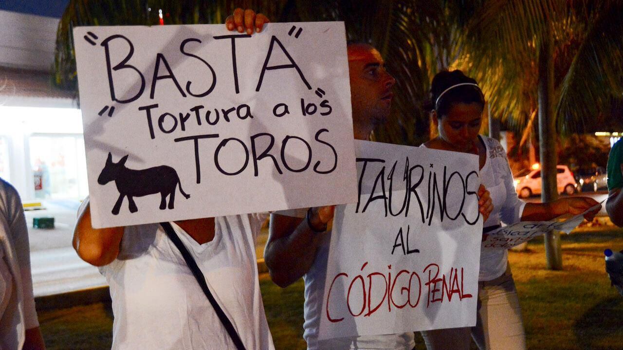 Protesta contra corridas de toros.