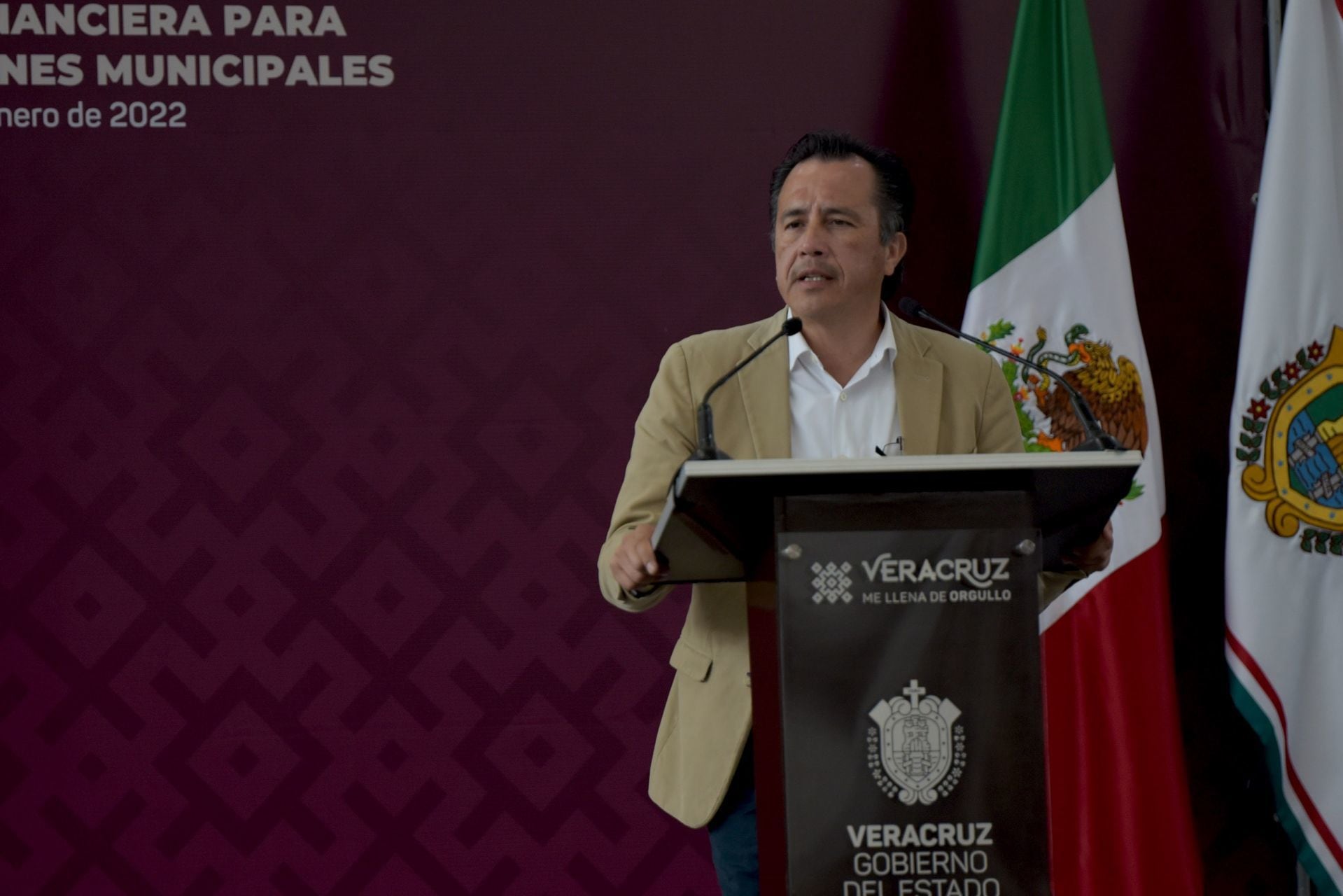 Cuitláhuac García procederá legalmente si se aprueba comisión de abusos de autoridad en Veracruz