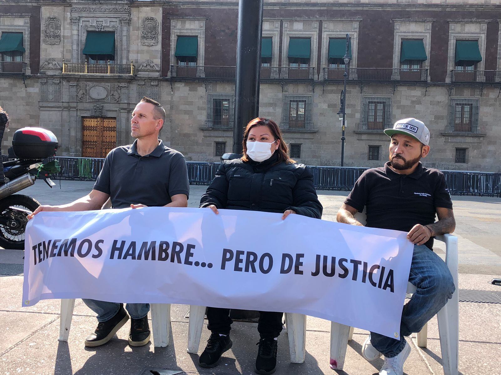 ‘El Mijis’ y Bryan LeBarón en protesta