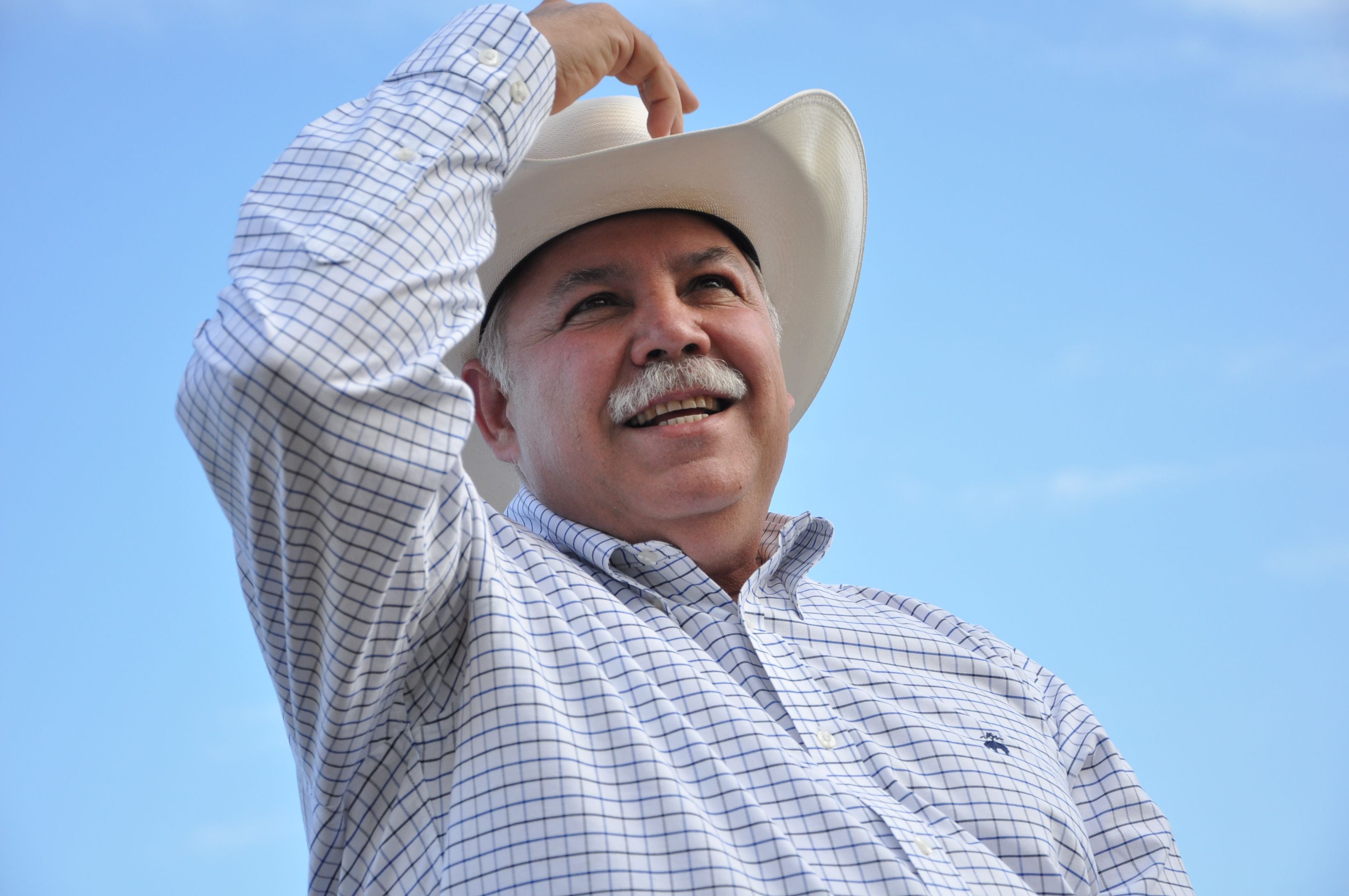 César Verástegui “el Truko”, nuevo candidato del PAN a diputado federal tras retiro de aspiración de Francisco García Cabeza de Vaca
