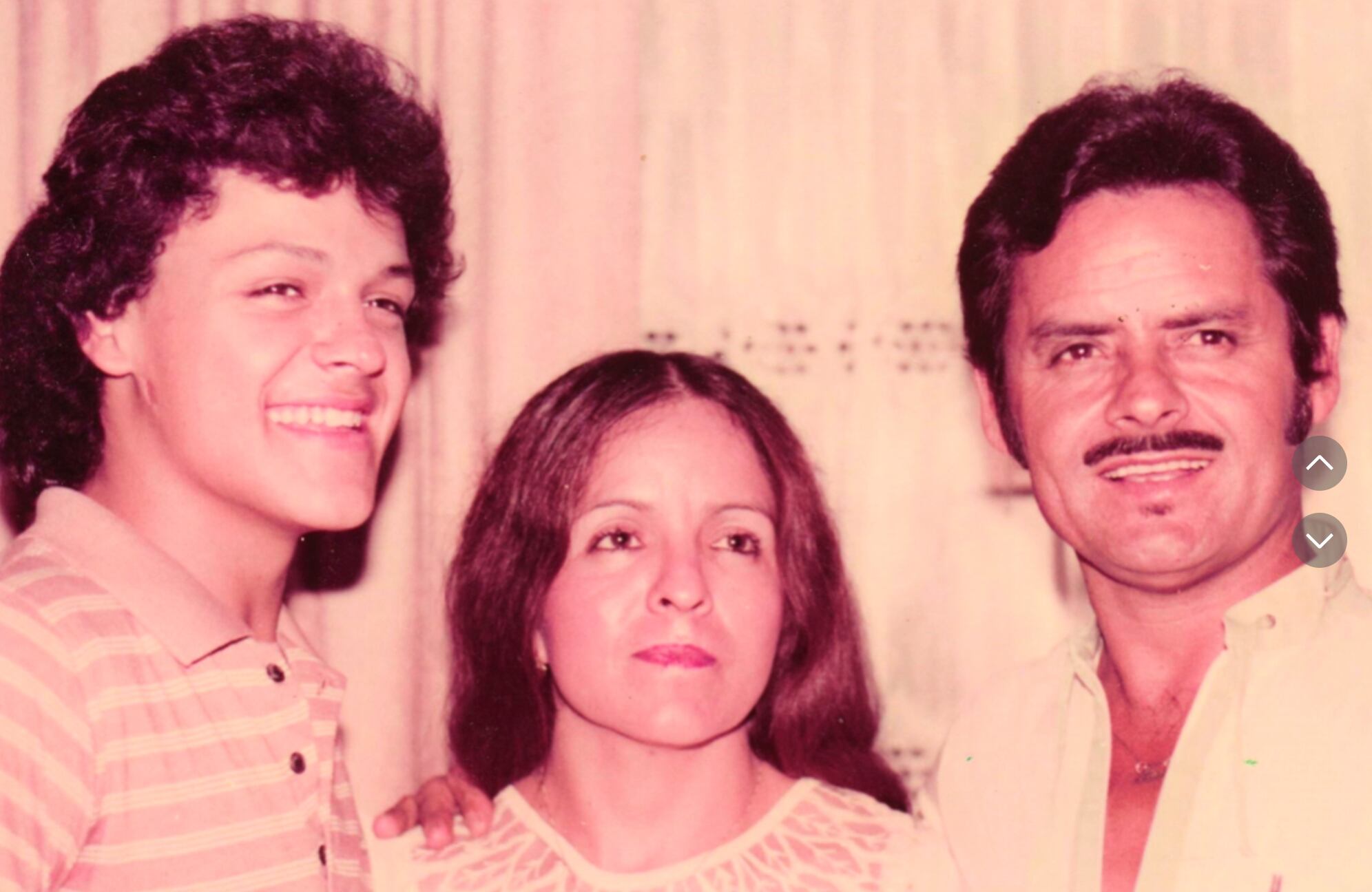 Pedro Fernández y sus papás