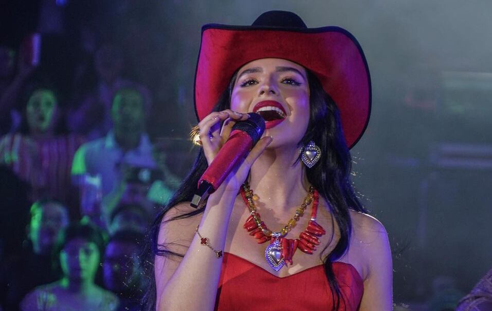 Aseguran que Ángela Aguilar ya no llena sus conciertos