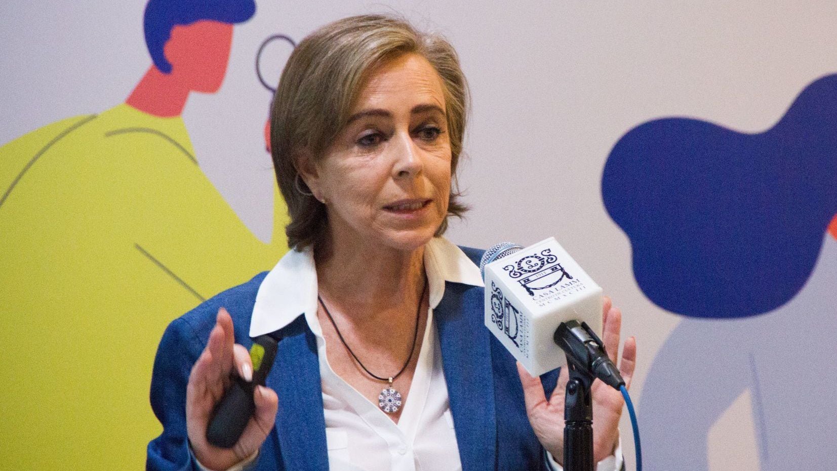 María Amparo Casar enfrenta denuncia de Pemex por presunta pensión cobrada ilegalmente