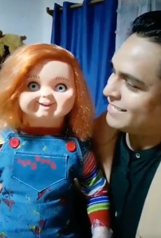 Usuario de TikTok recibió al muñeco de Chucky como regalo de Navidad