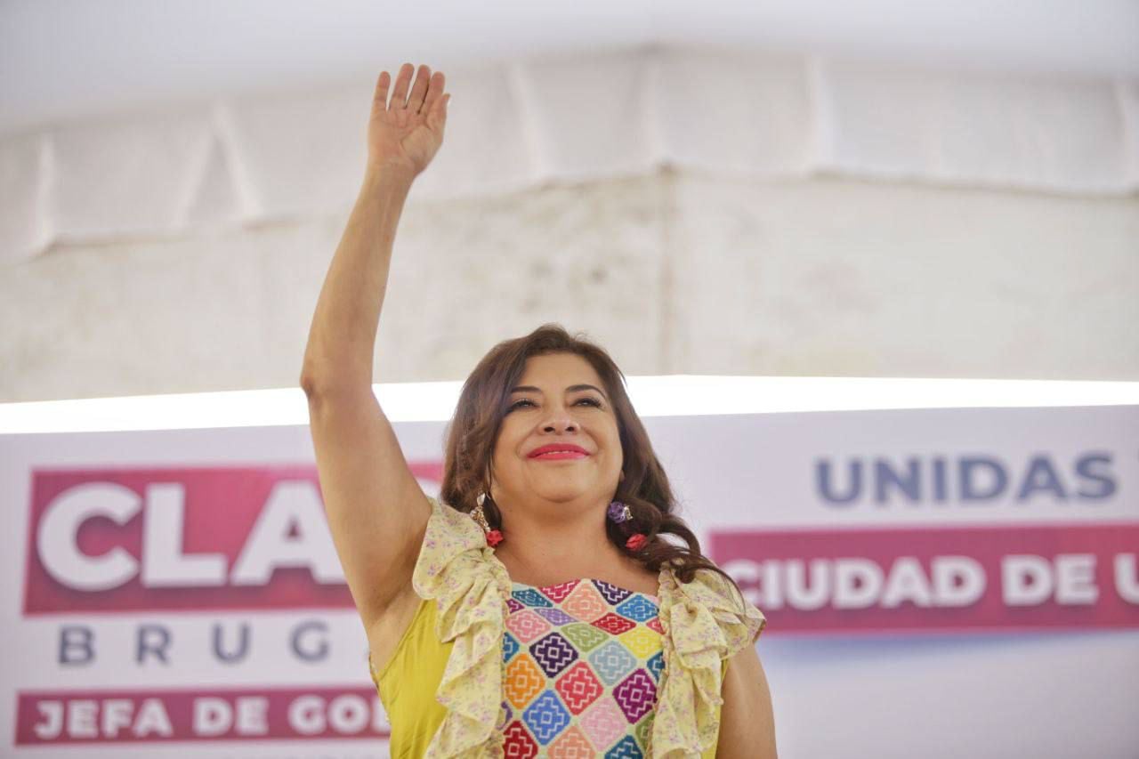 La candidata de Morena, PT y PVEM, Clara Brugada