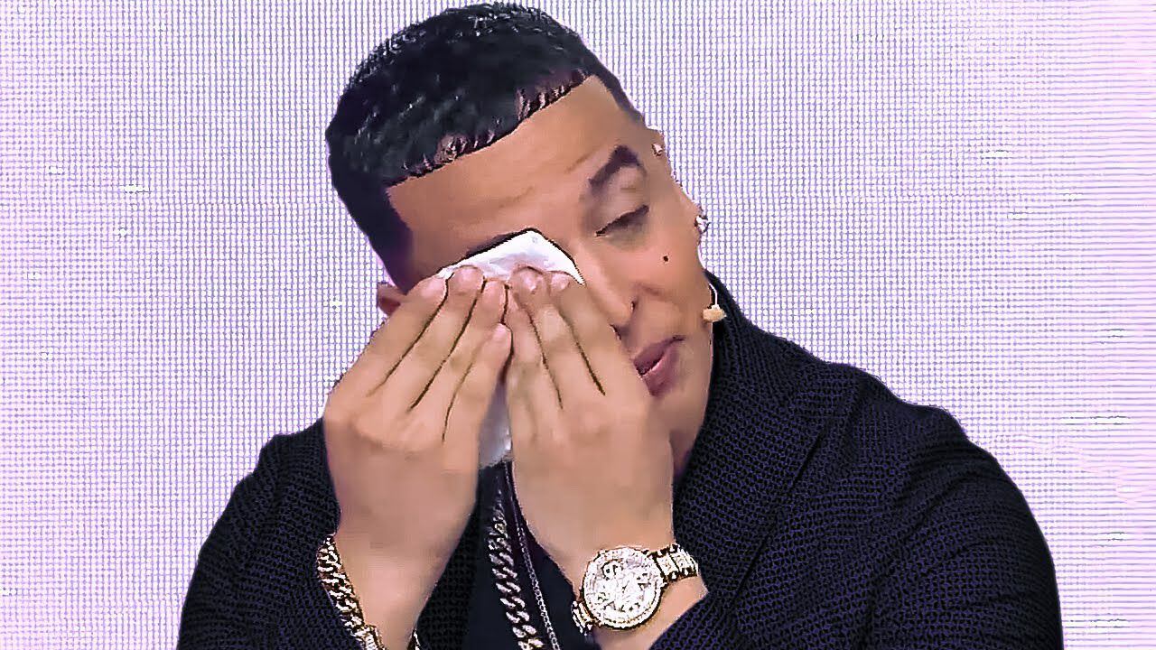Daddy Yankee llorando