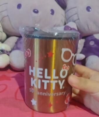 Vaso de Hello Kitty que sólo se puede conseguir en Oxxo