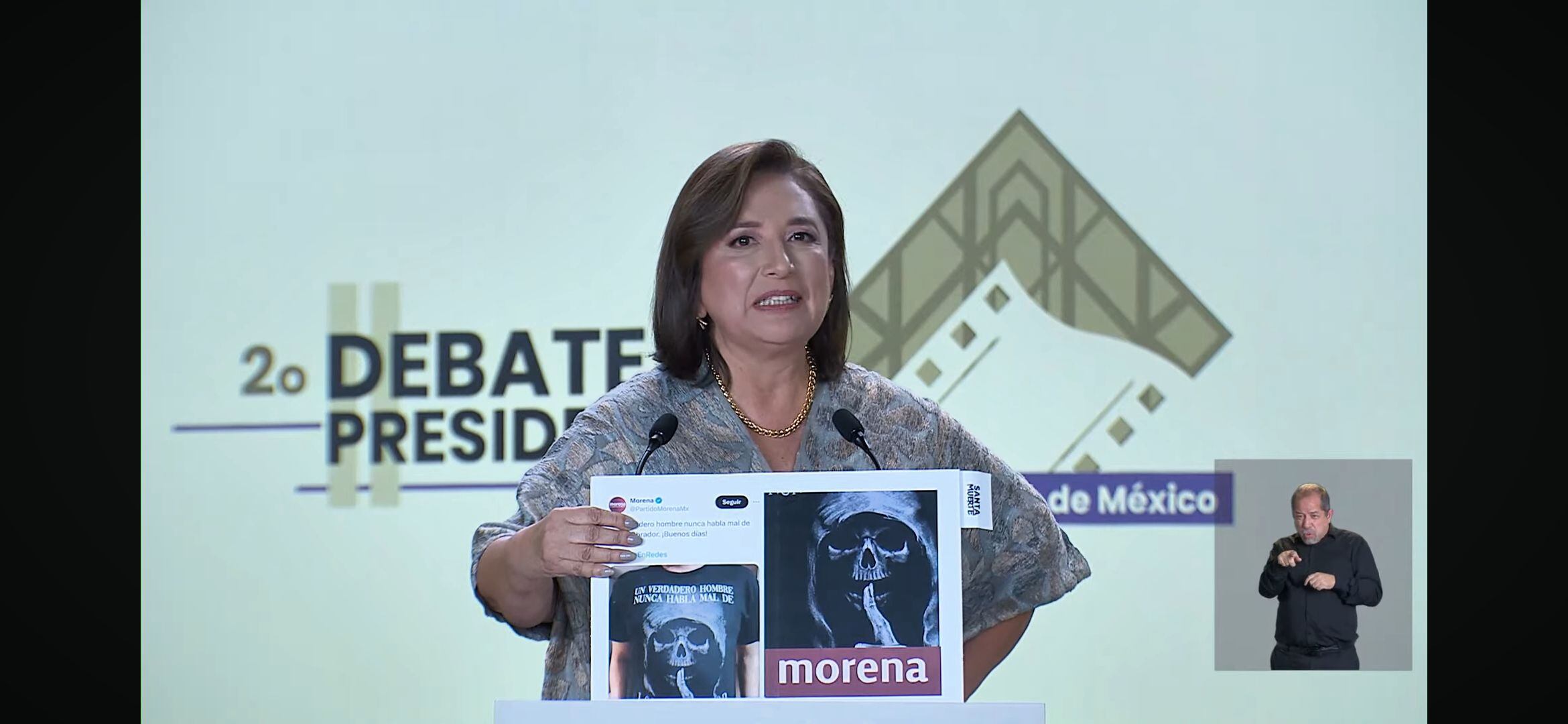 Xóchitl Gálvez llevó el meme de calacas chidas hasta el segundo debate presidencial