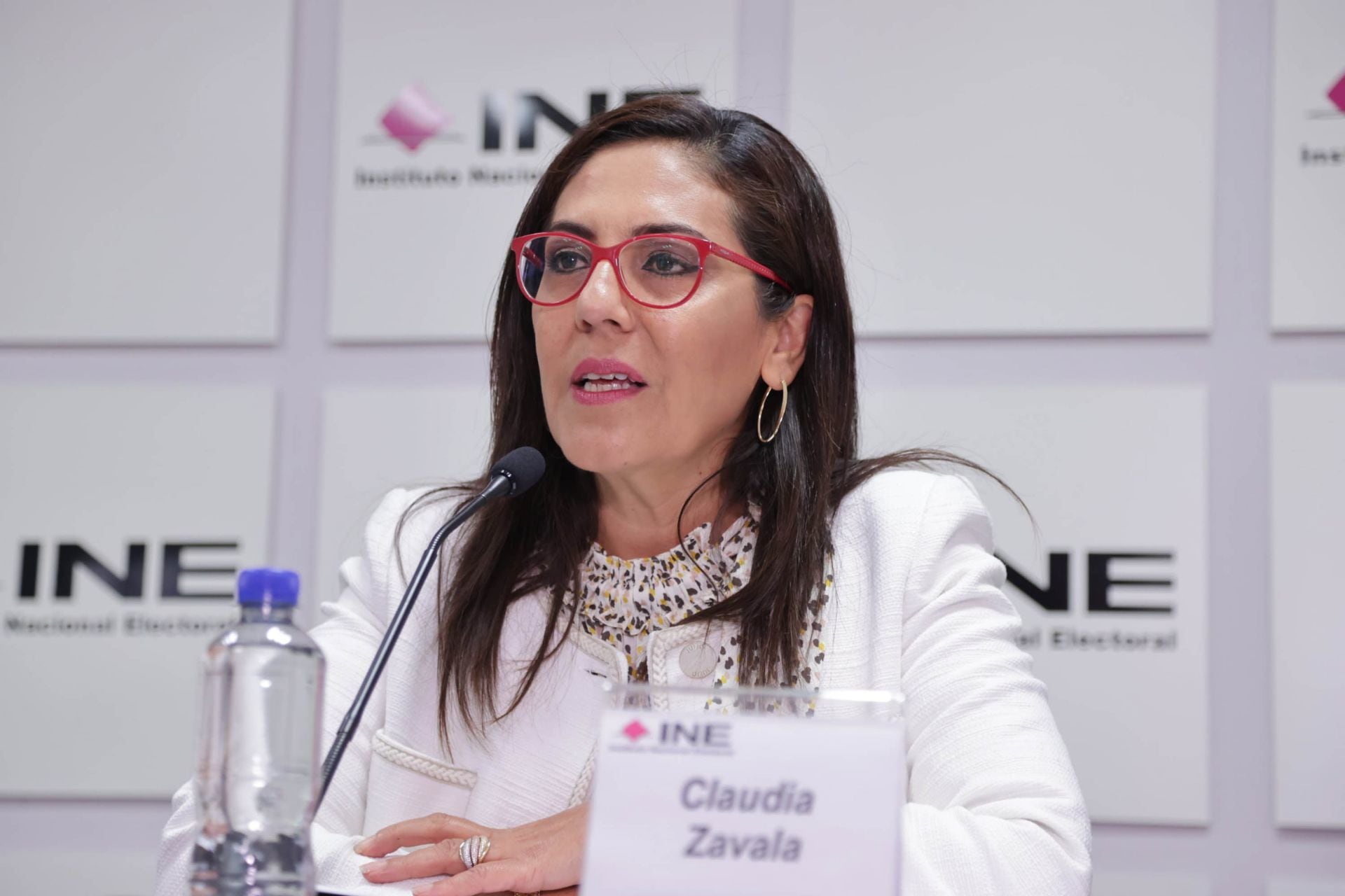 Claudia Zavala, consejera del INE