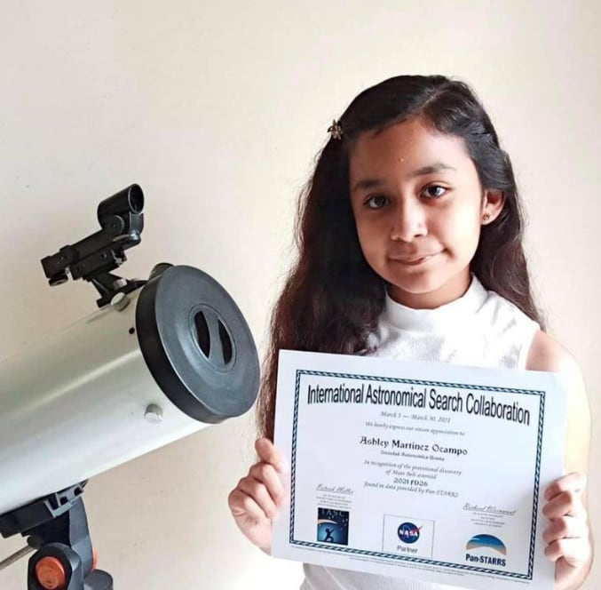 Ashley, la niña mexicana que descubrió un asteroide
