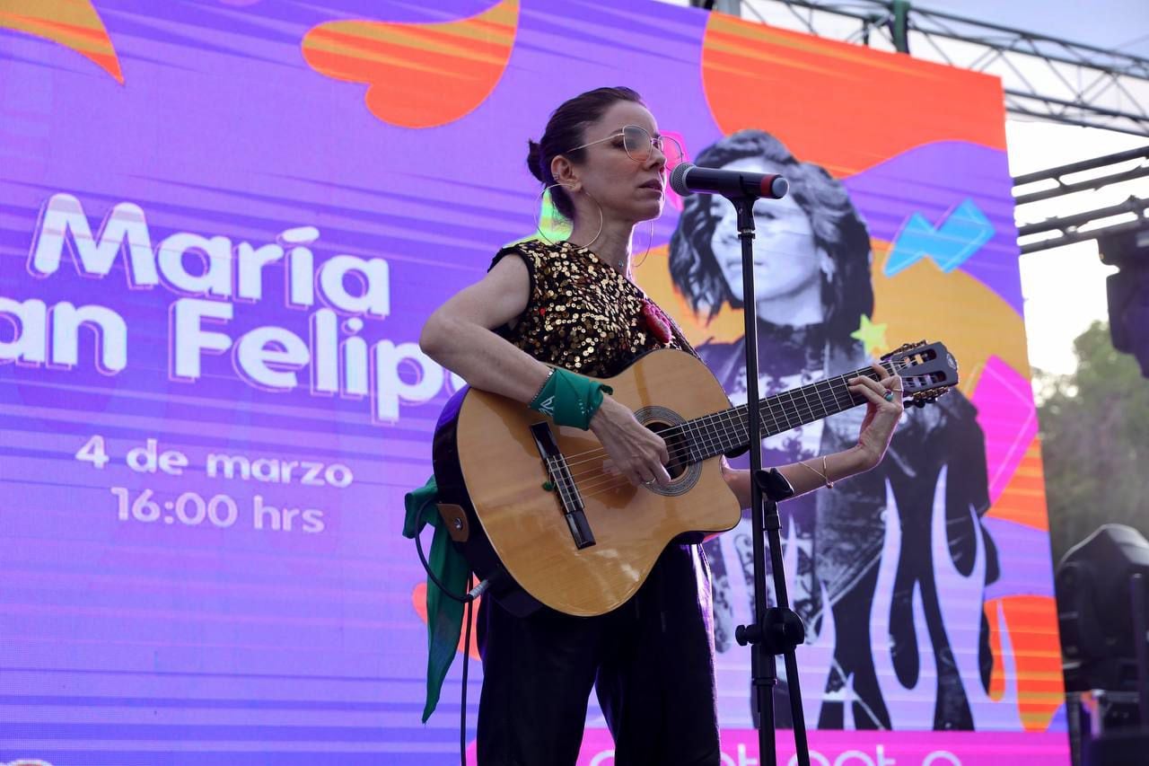 María San Felipe en festival artístico en Coyoacán por el Día Internacional de la Mujer