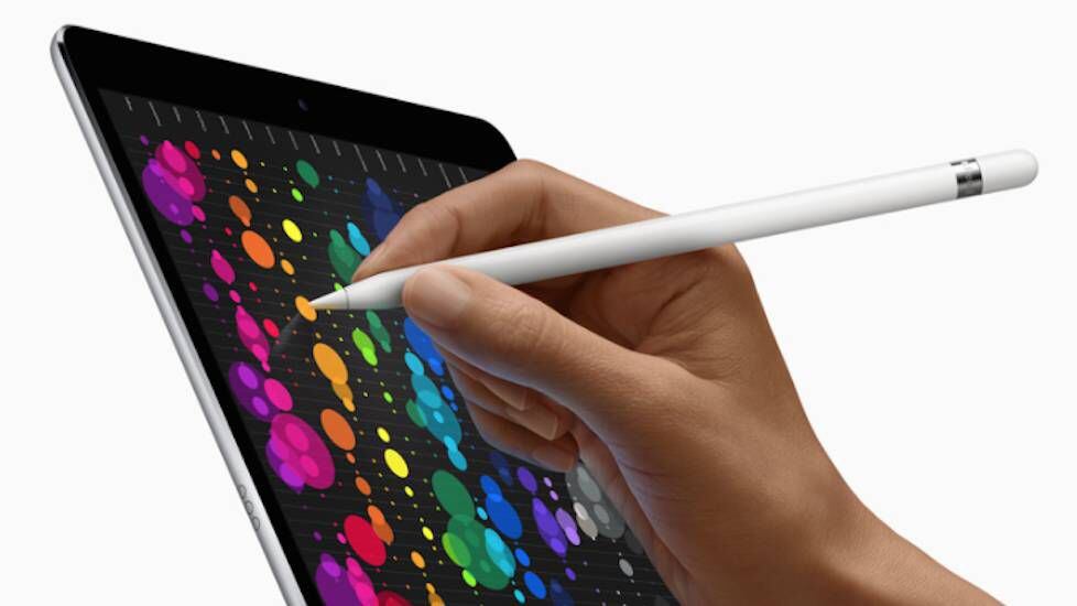 El nuevo iPad Pro con Apple Pencil.