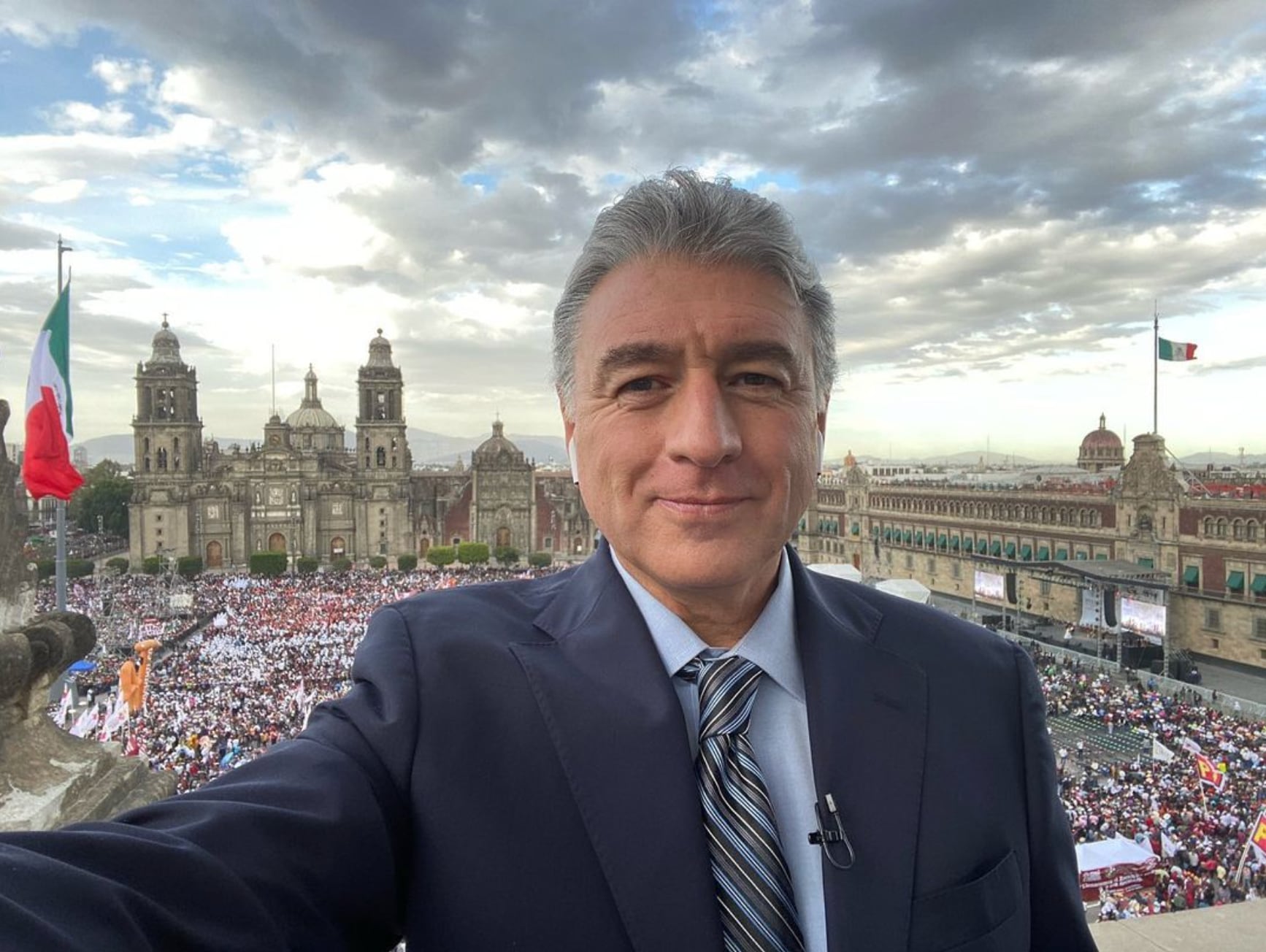 ¿Quién es el periodista Alejandro Cacho?